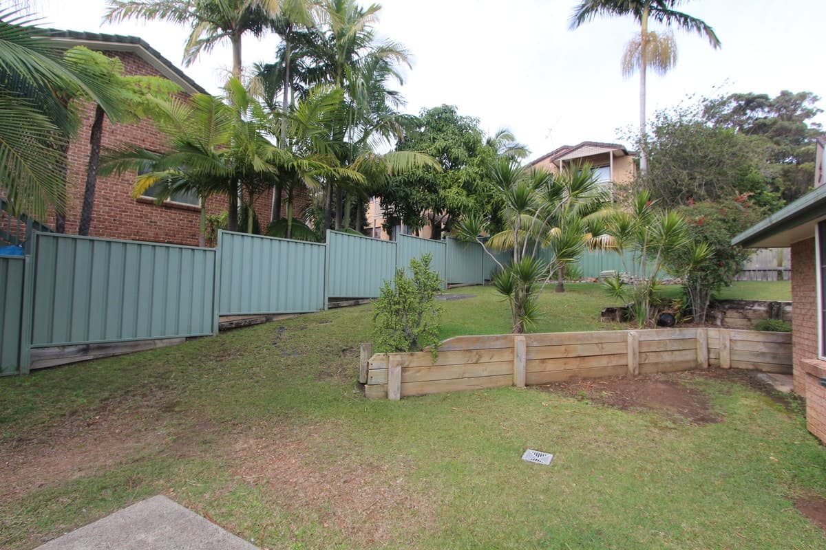 1 & 2/39 John Phillip Drive, Bonny Hills, Bonny Hills - Image 1