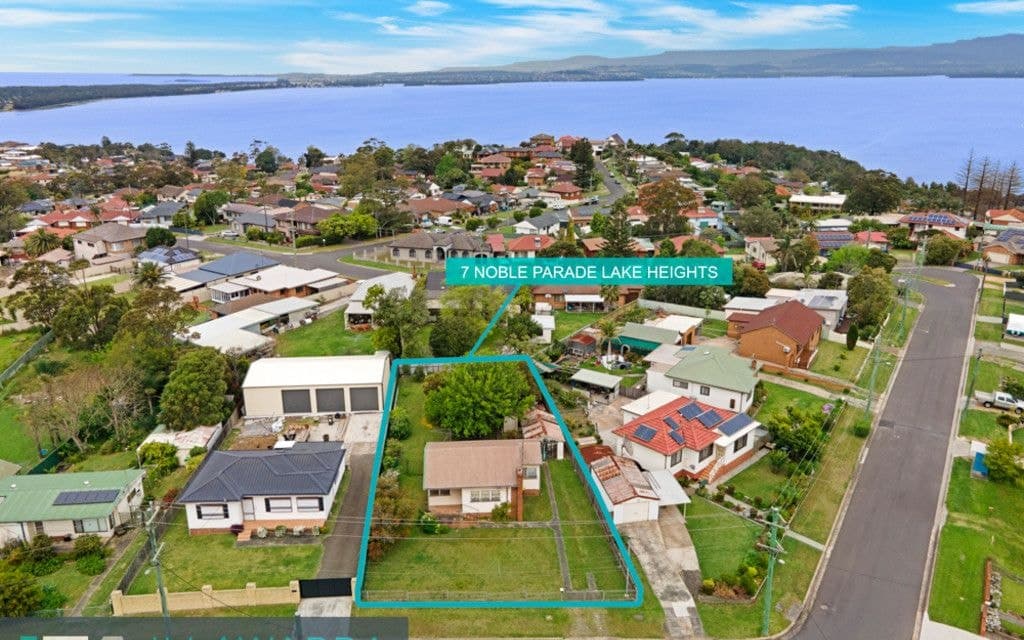 7 Noble Parade, LAKE HEIGHTS NSW 2502, Lake Heights - Thumbnail 3