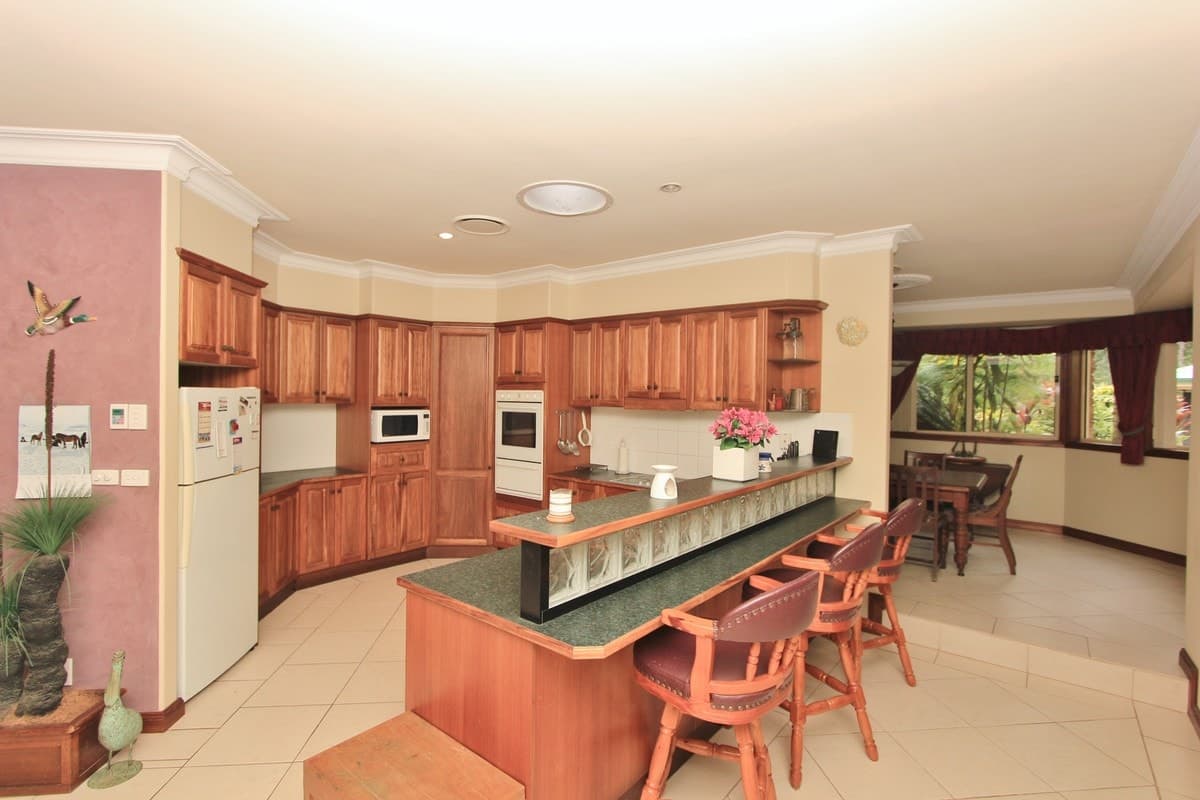 14 Ferntree Court, Kew, Kew - Thumbnail 6