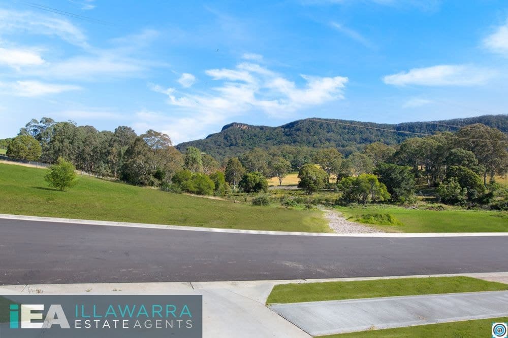 52 Lockheed Hudson Drive, HORSLEY NSW 2530, Horsley - Thumbnail 2