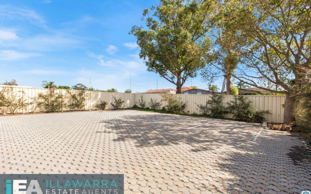24 Fisher Street, OAK FLATS NSW 2529, Oak Flats - Image 1