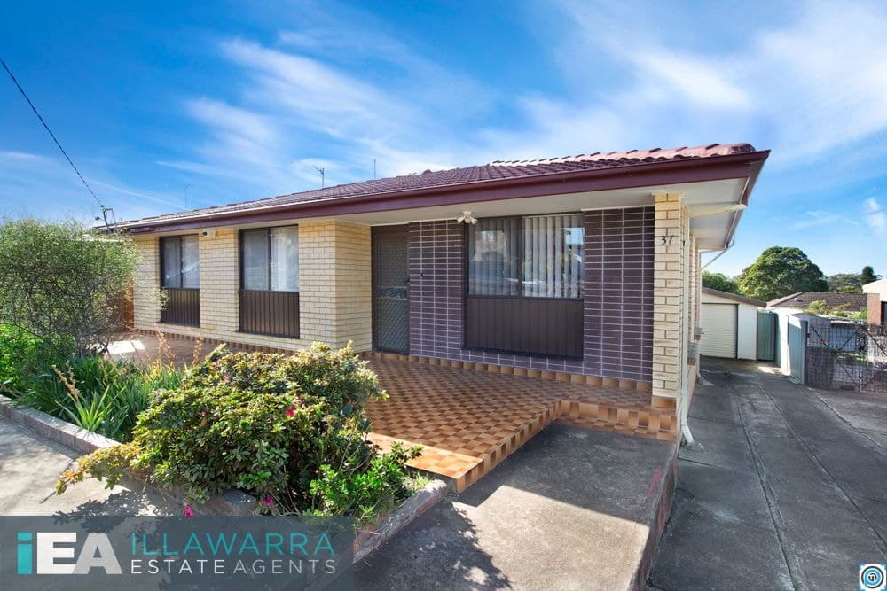 37 Phillip Crescent, BARRACK HEIGHTS NSW 2528, Barrack Heights - Thumbnail 3