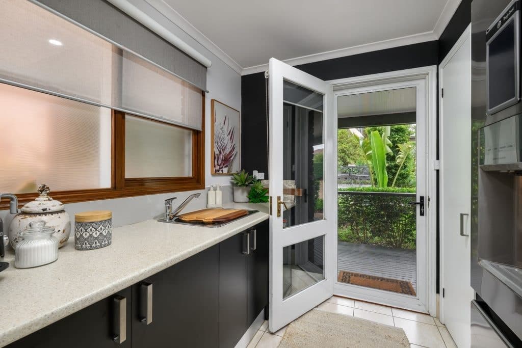 11 Tallowood Gardens, Blaxland - Image 1