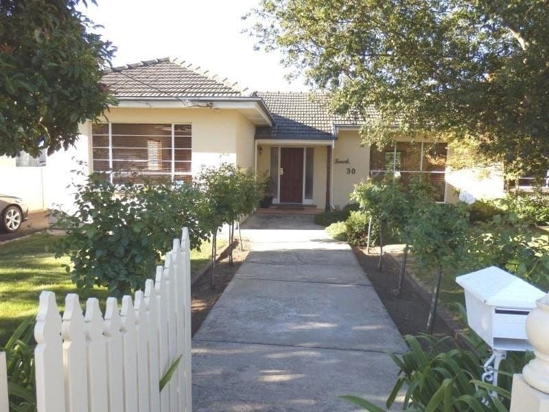 30 Eglington Terrace MOUNT GAMBIER SA, Mount Gambier - Thumbnail 3