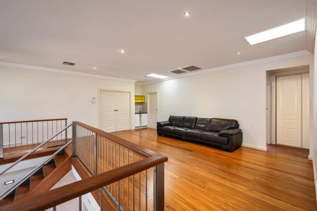 18 Glenmore Place, South Penrith - Thumbnail 5