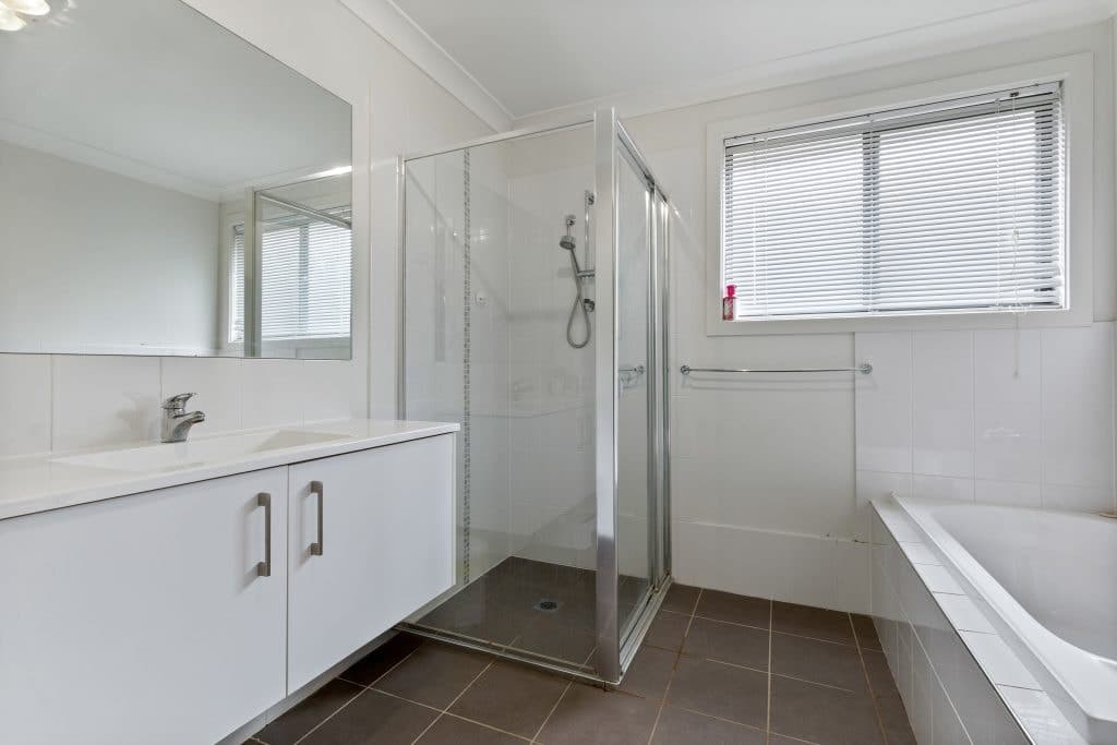 112 Jubilee Drive, Jordan Springs - Thumbnail 8