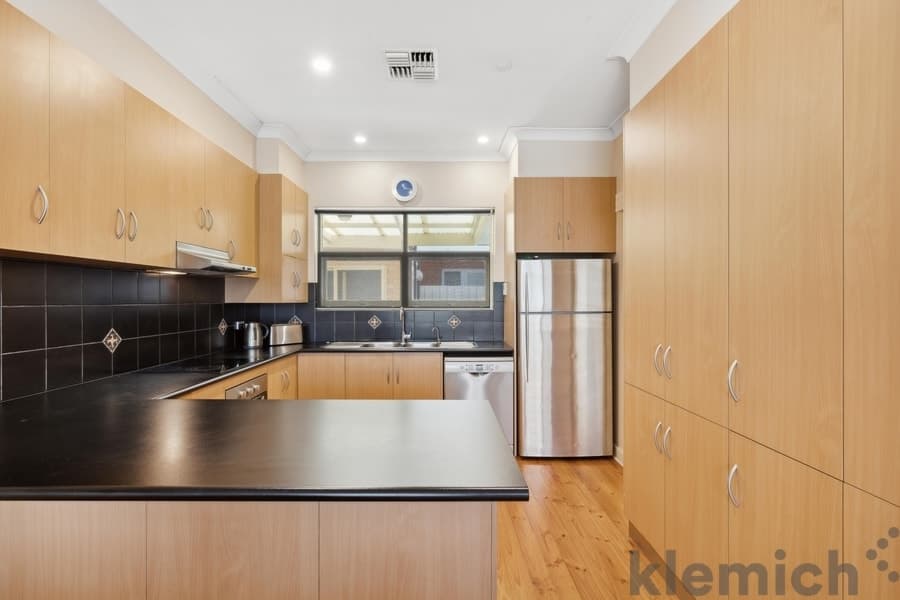40 Melville Road, Paradise, Paradise - Image 1