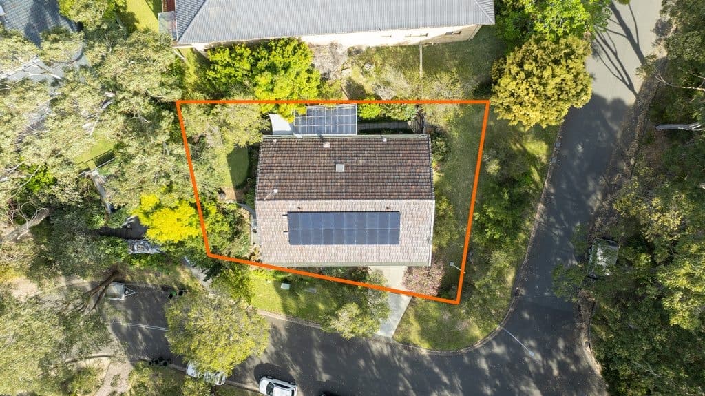 6 Greenhaven Road, Grays Point - Image 1