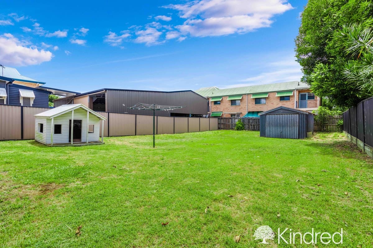 8 Thomas Street, Clontarf QLD 4019, Clontarf - Thumbnail 2