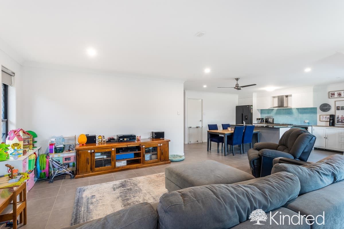 64 Celebration Crescent, Griffin QLD 4503, Griffin - Thumbnail 8