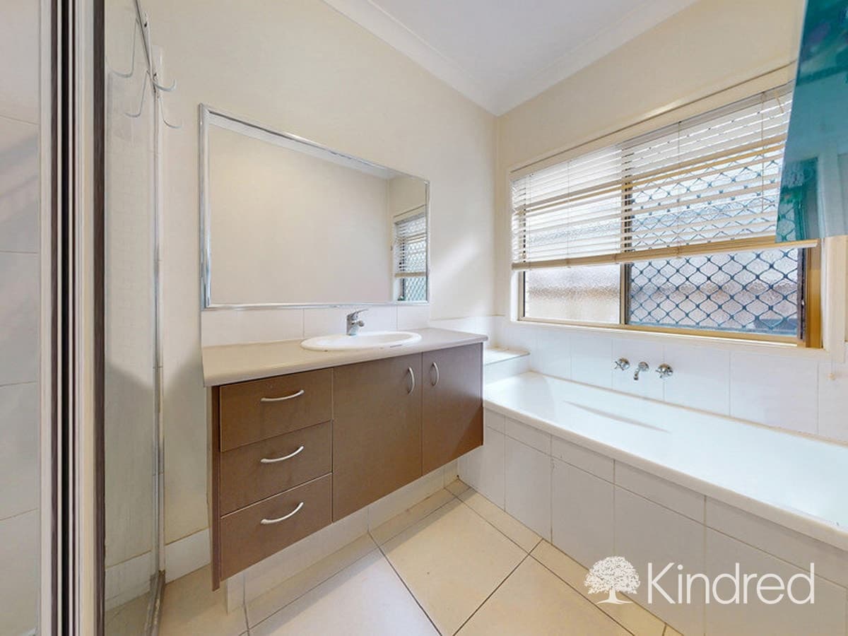 11 Calder Street, North Lakes QLD 4509, North Lakes - Thumbnail 4