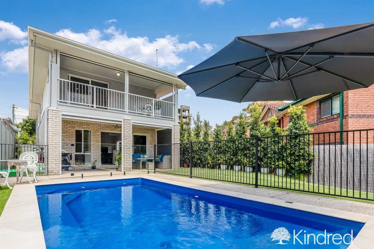 32 Dix Street, Redcliffe QLD 4020, Redcliffe - Image 1