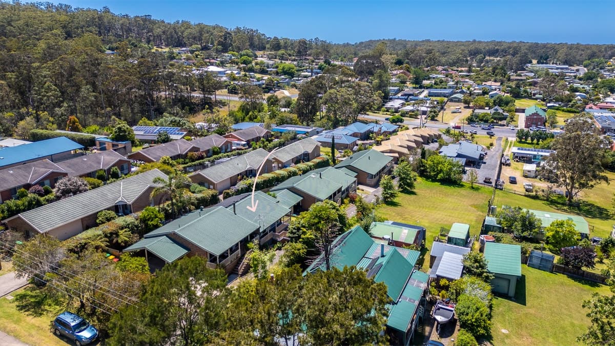 2/9 Monaro Street, Pambula - Image 1