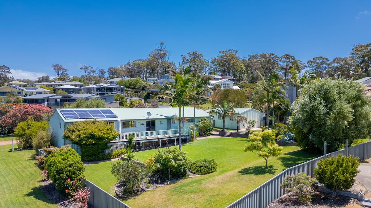 1 Rosella Place, Tura Beach - Thumbnail 2