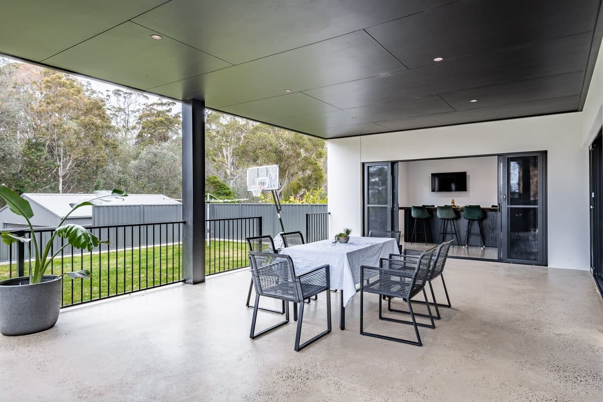 12C Elizabeth Parade, Tura Beach - Image 1