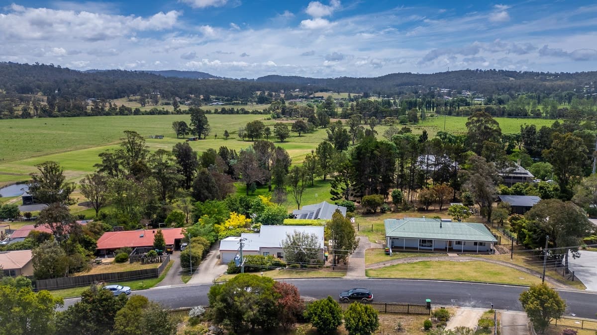 25 Northview Drive, South Pambula - Image 1