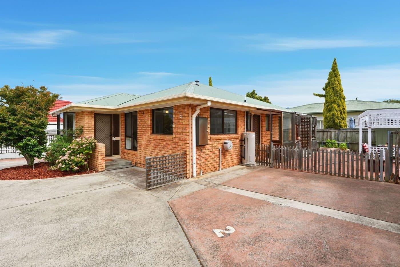 2/136 Hopkins Street, Moonah - Thumbnail 2