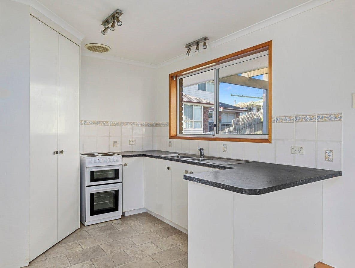 111 Branscombe Road, Claremont - Thumbnail 4