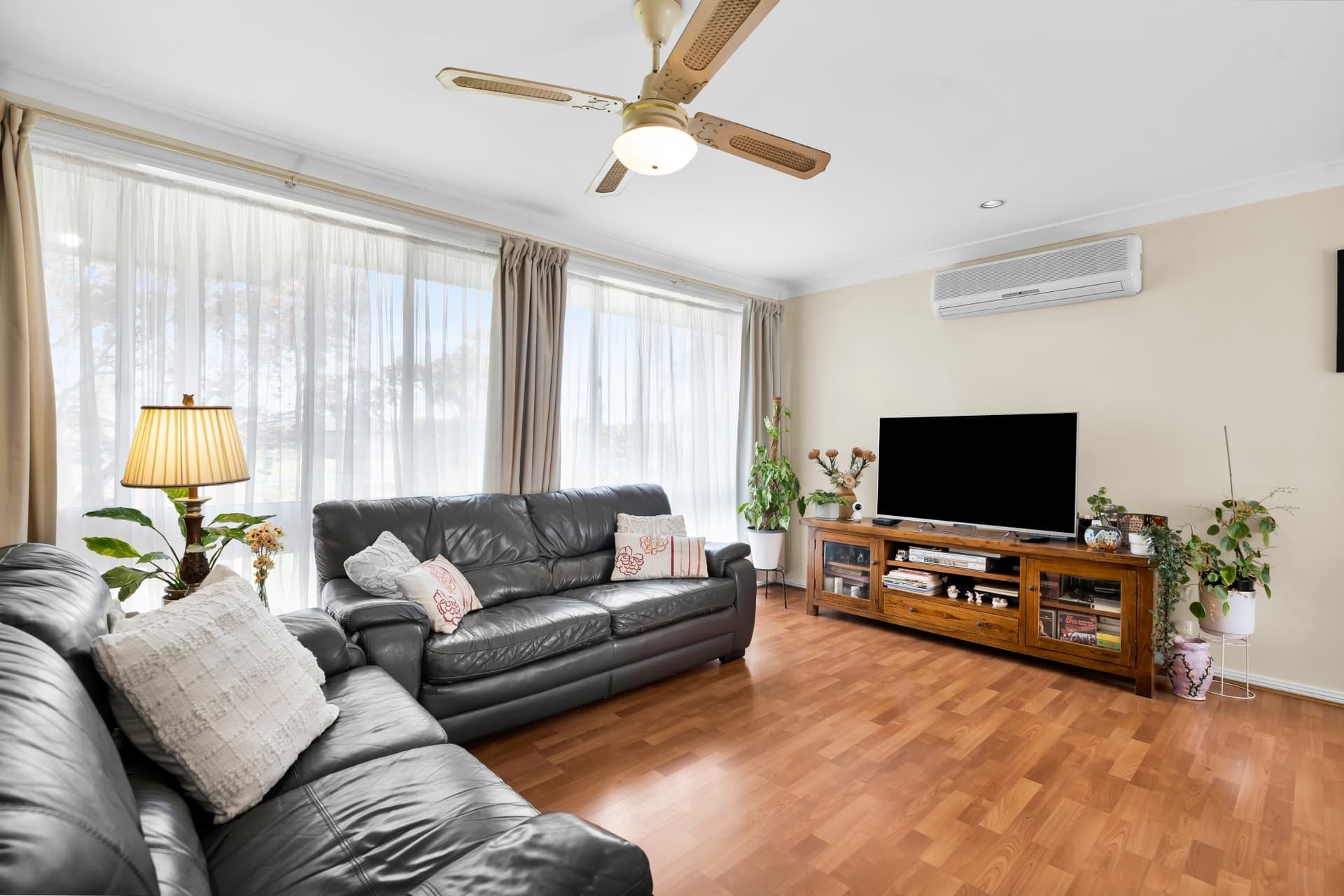 25 Longhurst Road, Minto, NSW 2566, Minto - Thumbnail 2