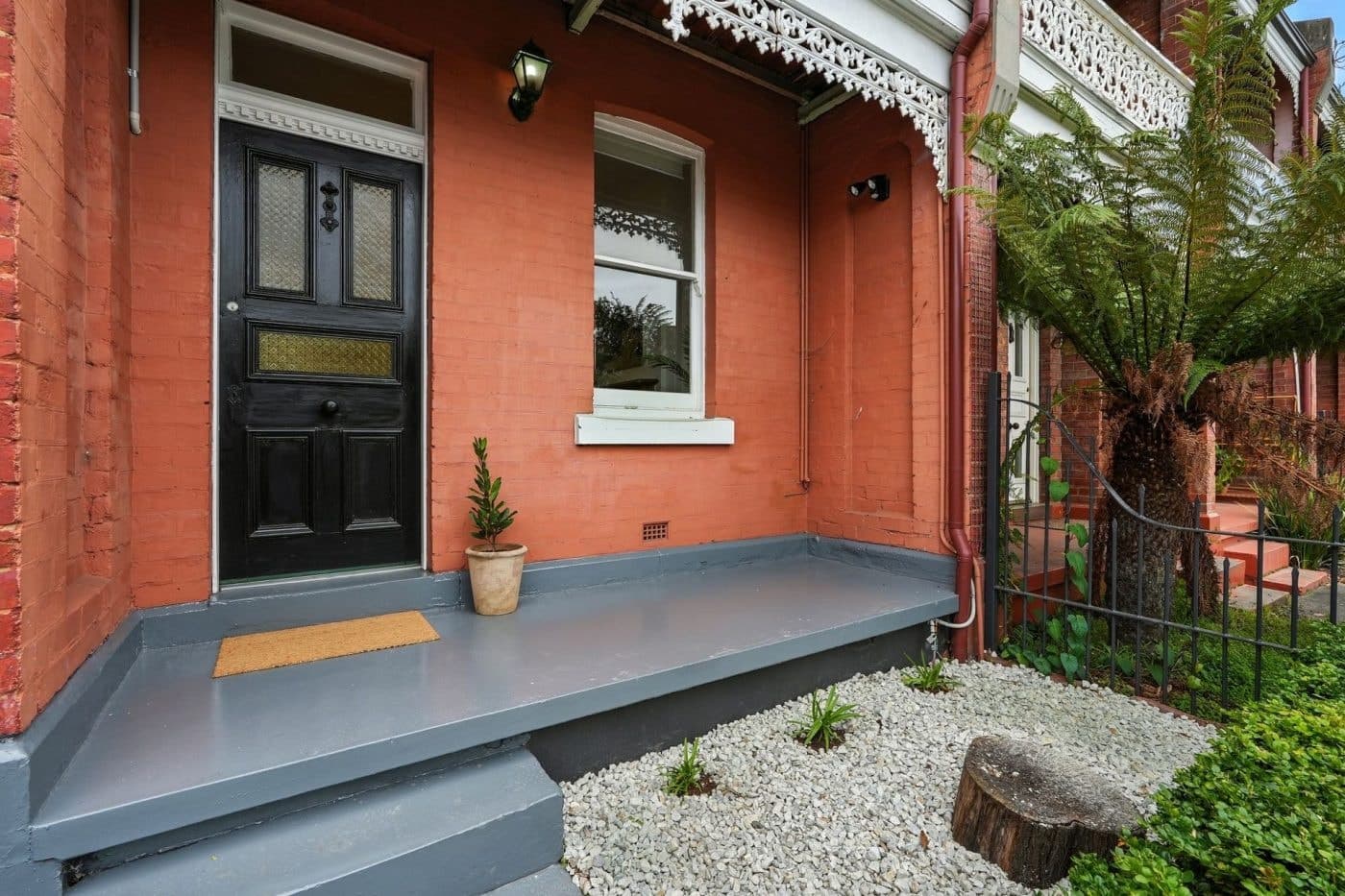 18 Nixon Street, Sandy Bay - Thumbnail 2