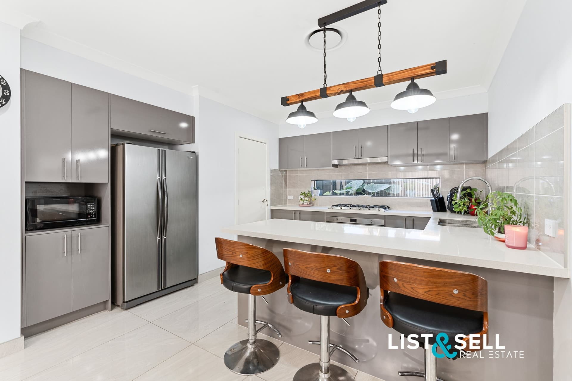 2 Gossamer Place, Macquarie Fields, NSW 2564, Macquarie Fields - Thumbnail 7