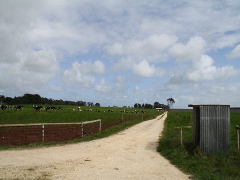 10 Megaws Road COMPTON SA, Compton - Image 1