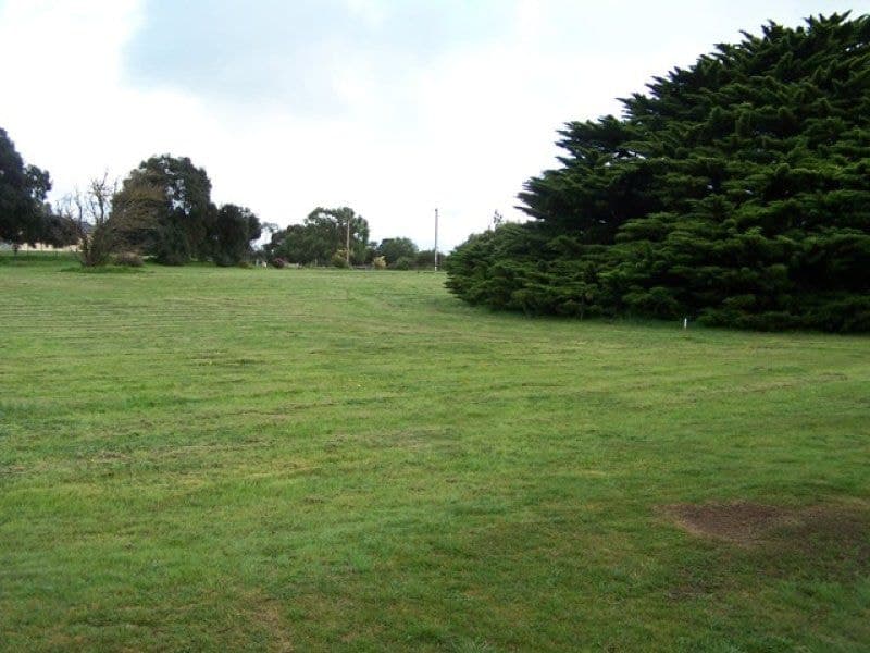 61 Williams Road MILLICENT SA, Millicent - Thumbnail 2