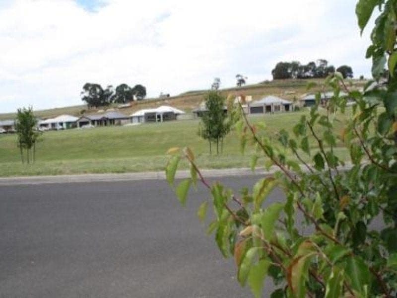 24 Lumidin Boulevard MOUNT GAMBIER SA, Mount Gambier - Thumbnail 3