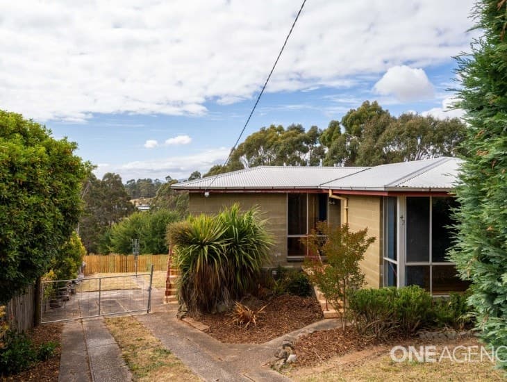 42 Colegrave Road, Upper Burnie, Upper Burnie - Image 1