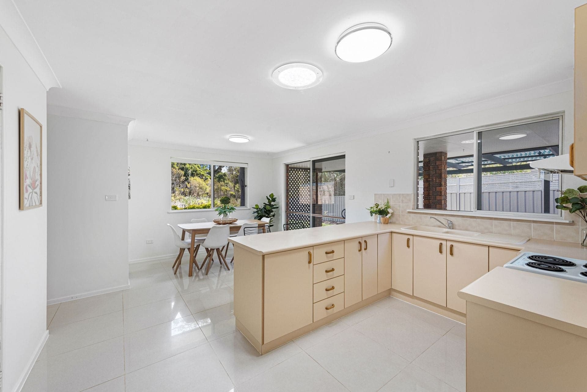 33 Yarranabee Road Port Macquarie NSW, Port Macquarie - Thumbnail 8