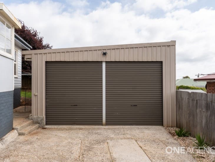 31 Woodward Avenue, Hillcrest - Thumbnail 2