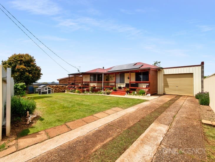 116 Pelissier Street, Somerset, Somerset - Image 1