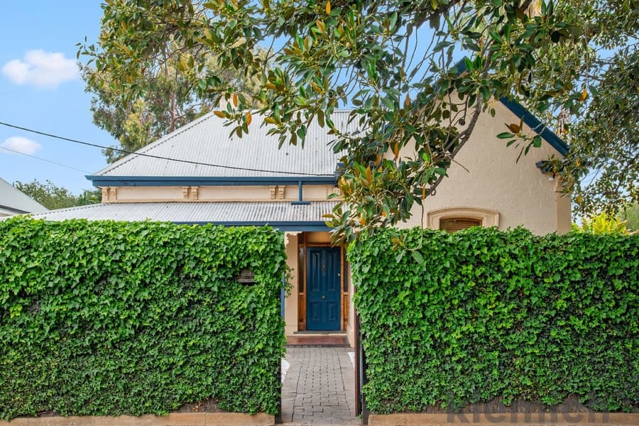 57 Young  Street, Parkside, Parkside - Image 1