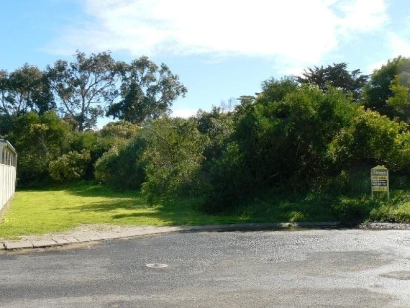 11 Acacia Avenue ROBE SA, Robe - Image 1