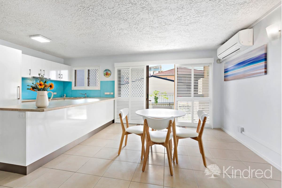 2 / 2 Osbourne Street, Scarborough QLD 4020, Scarborough - Thumbnail 4