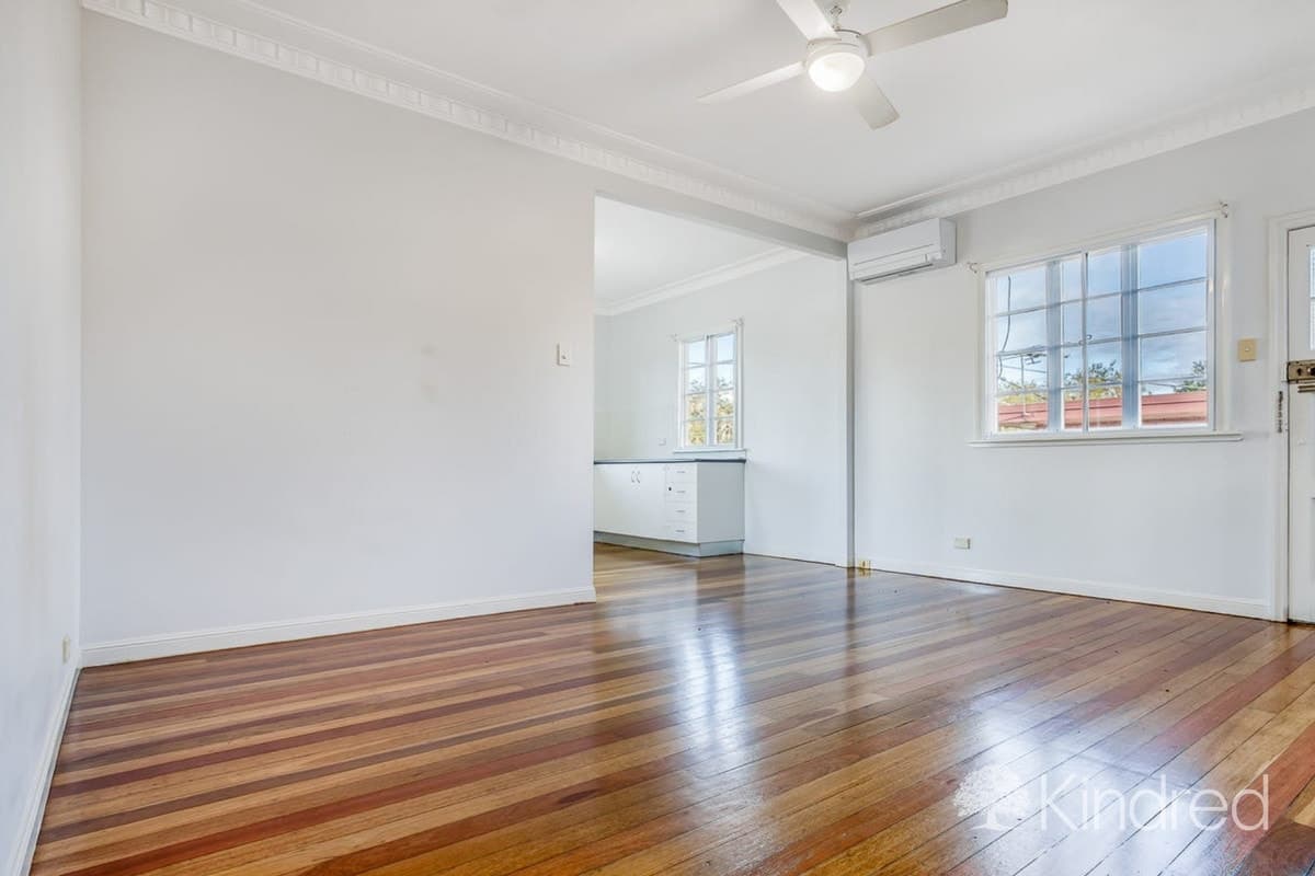 1 / 8 Sturgeon Street, Redcliffe QLD 4020, Redcliffe - Thumbnail 5