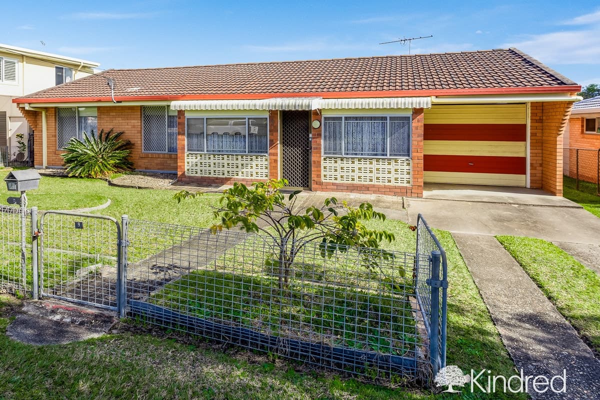 9 Longland Street, Redcliffe QLD 4020, Redcliffe - Image 1
