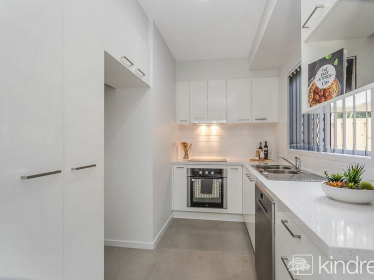 3 / 66 Ellen Street, Woody Point QLD 4019, Woody Point - Thumbnail 2