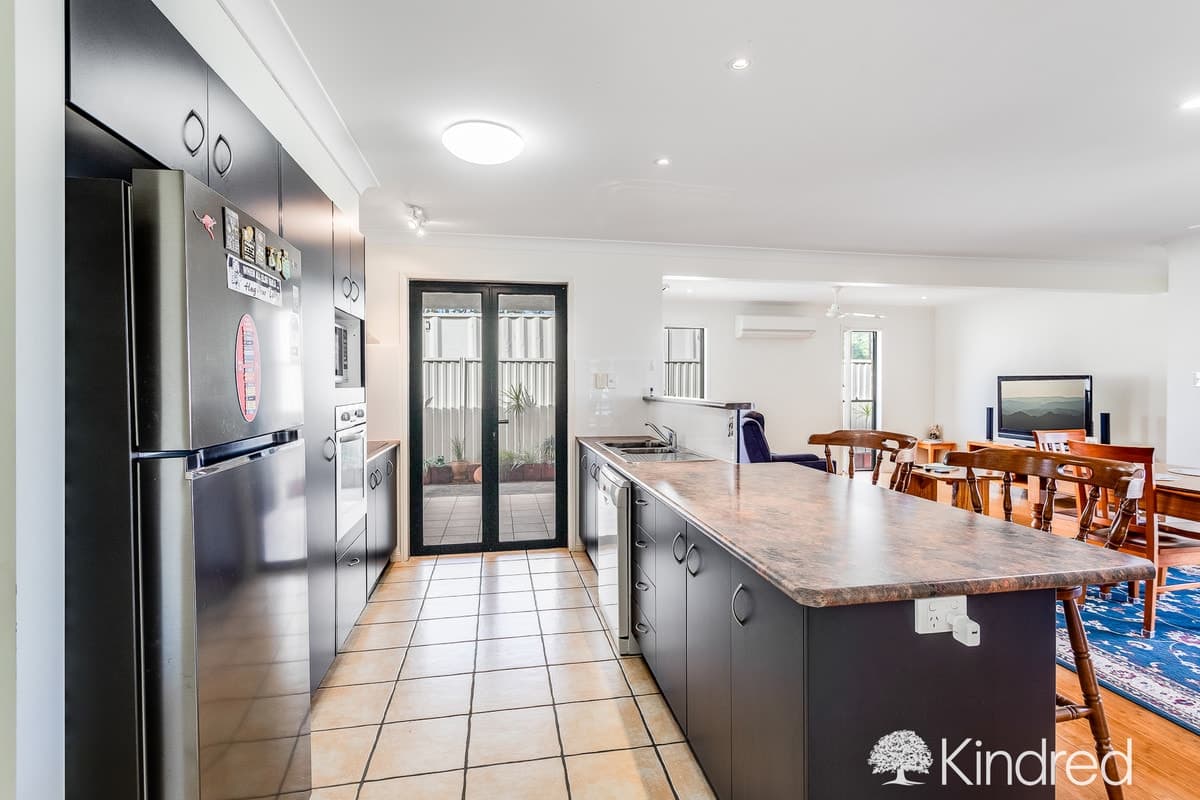 52 Grace Street, Scarborough QLD 4020, Scarborough - Thumbnail 5