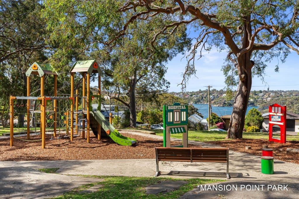 3 Mansion Point Road, Grays Point - Thumbnail 3