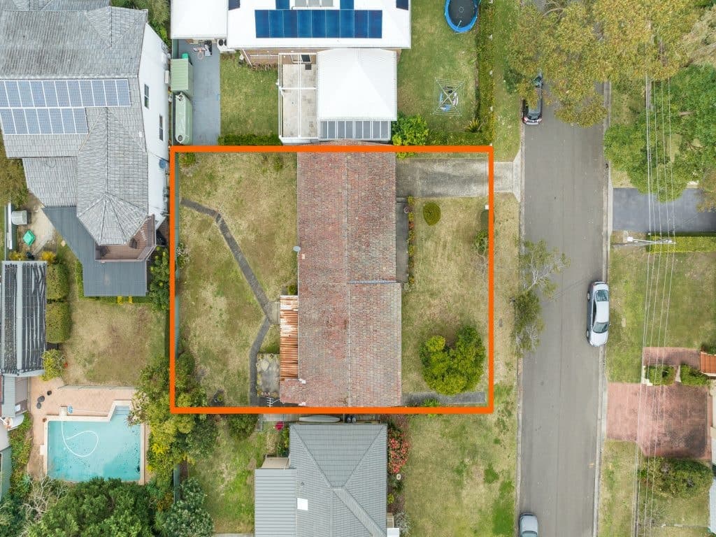 9 Ballar Avenue, Gymea Bay - Thumbnail 3