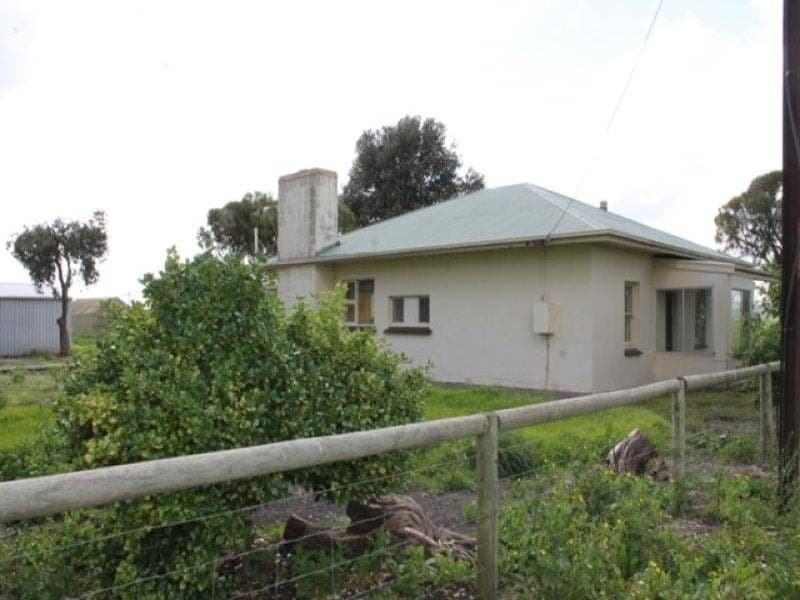 283 Mount Burr Road MILLICENT SA, Millicent - Image 1