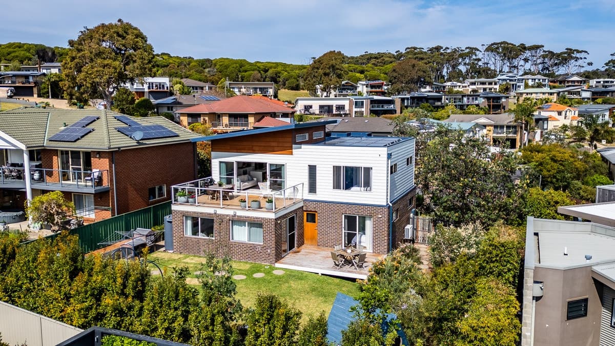 52 Bournda Circuit, Tura Beach - Thumbnail 2