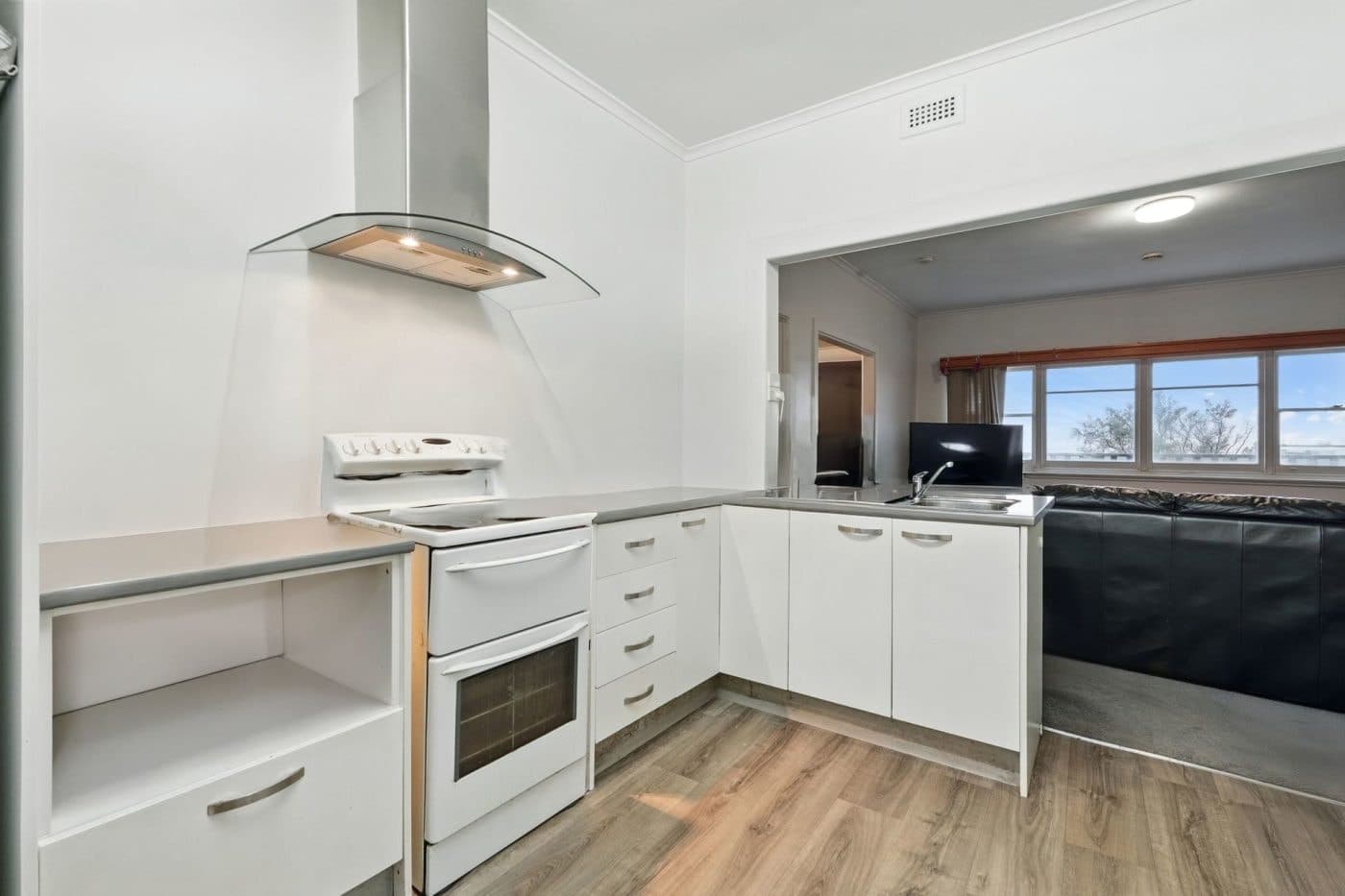 112 Lennox Avenue, Lutana - Thumbnail 6