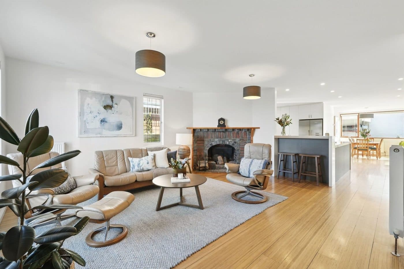 16 Marieville Esplanade, Sandy Bay - Thumbnail 4