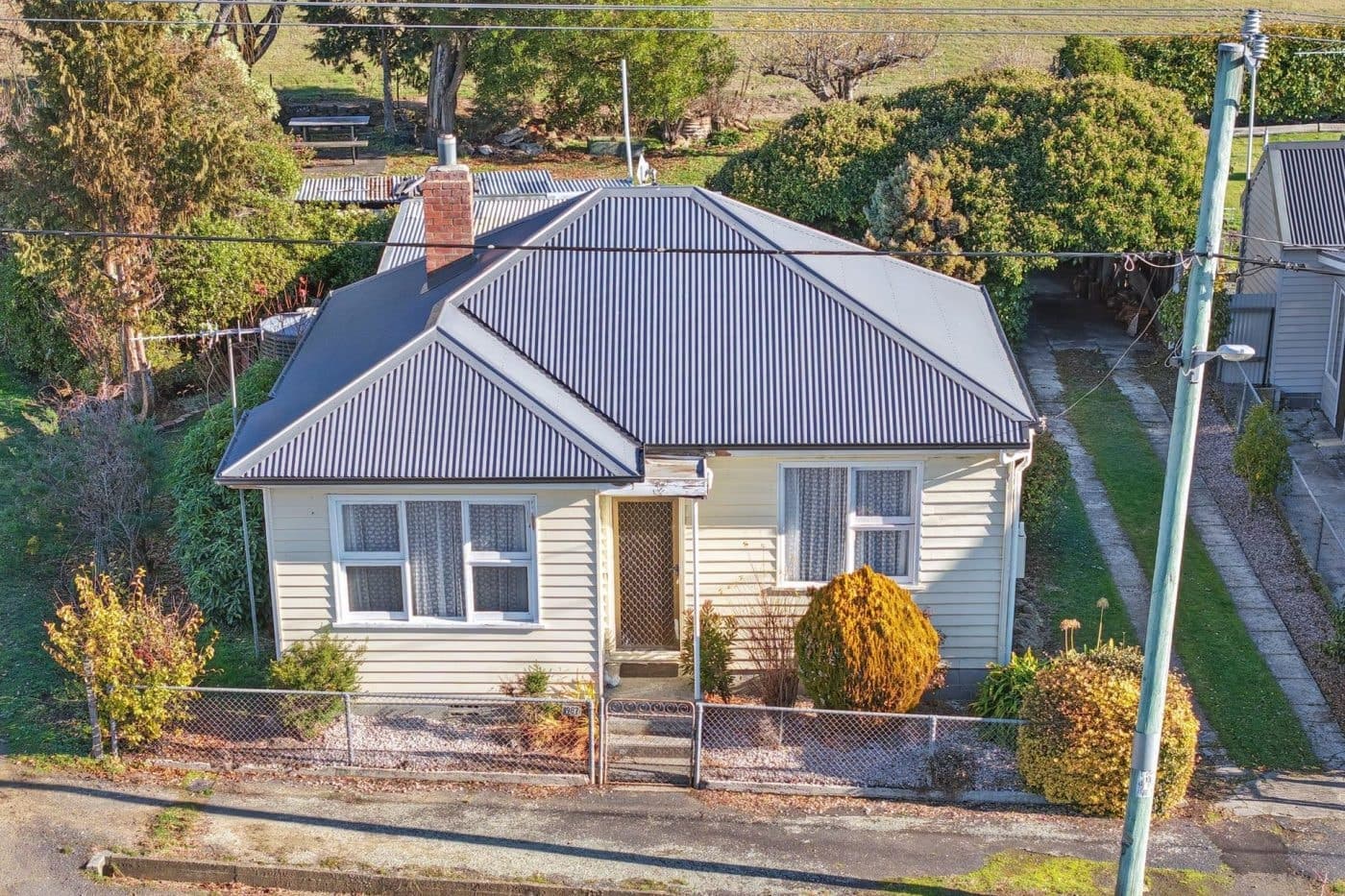 987 Ellendale Road, Ellendale - Thumbnail 3