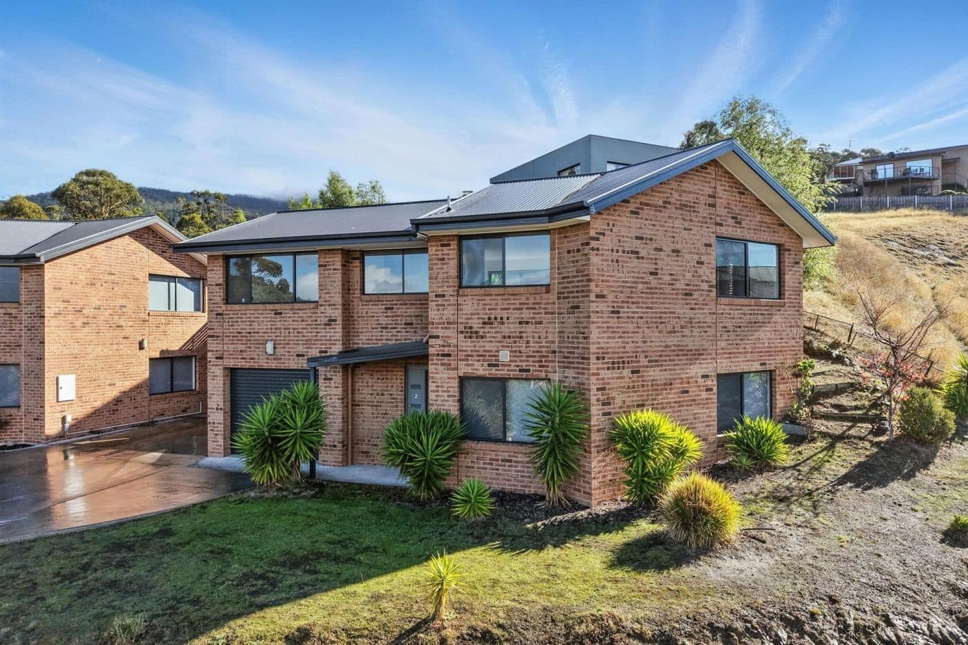 2/49 Branscombe Road, Claremont - Image 1