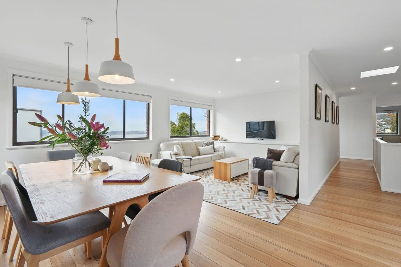 12A Liverpool Crescent, West Hobart - Thumbnail 2