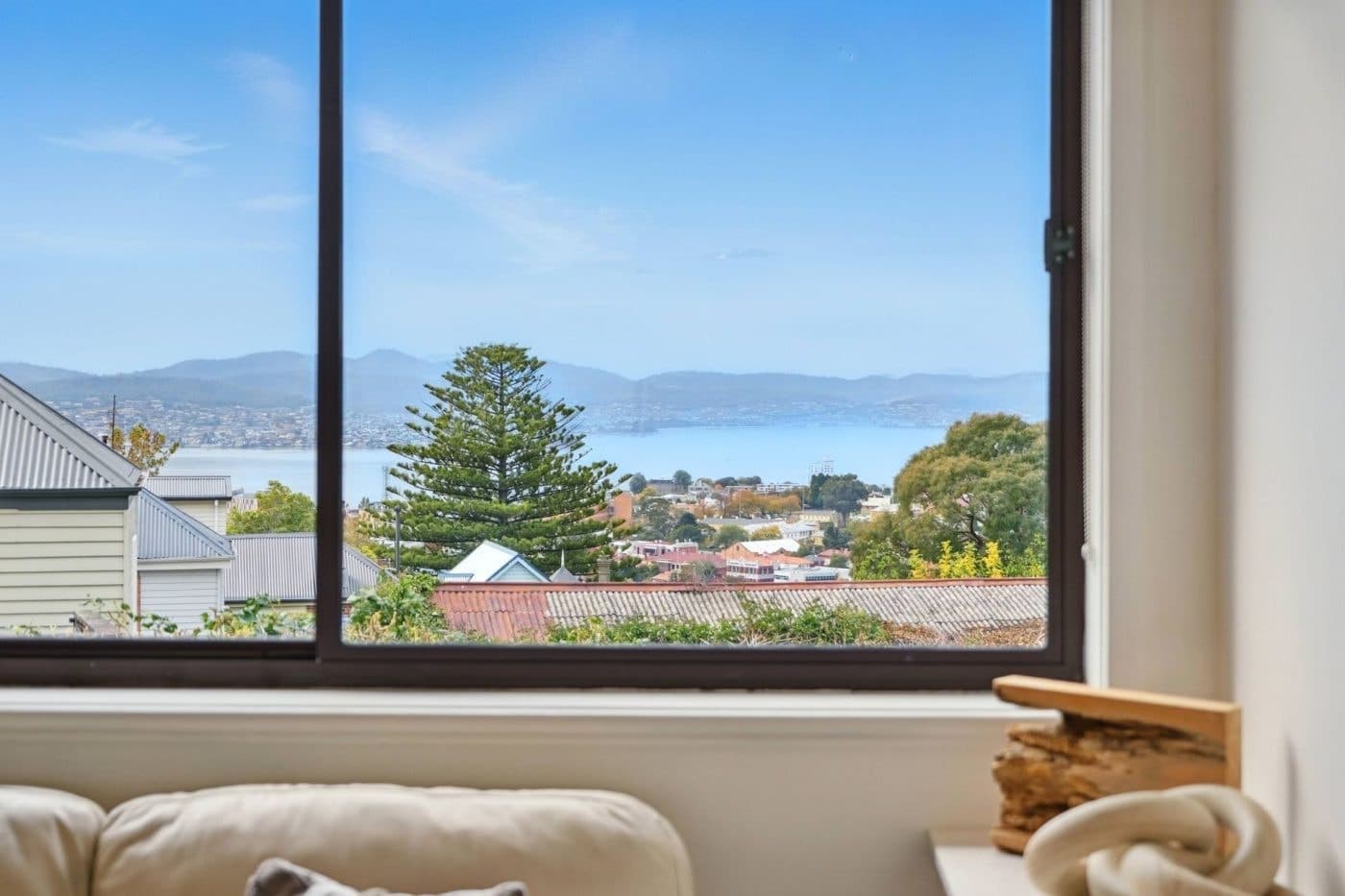 12A Liverpool Crescent, West Hobart - Thumbnail 7