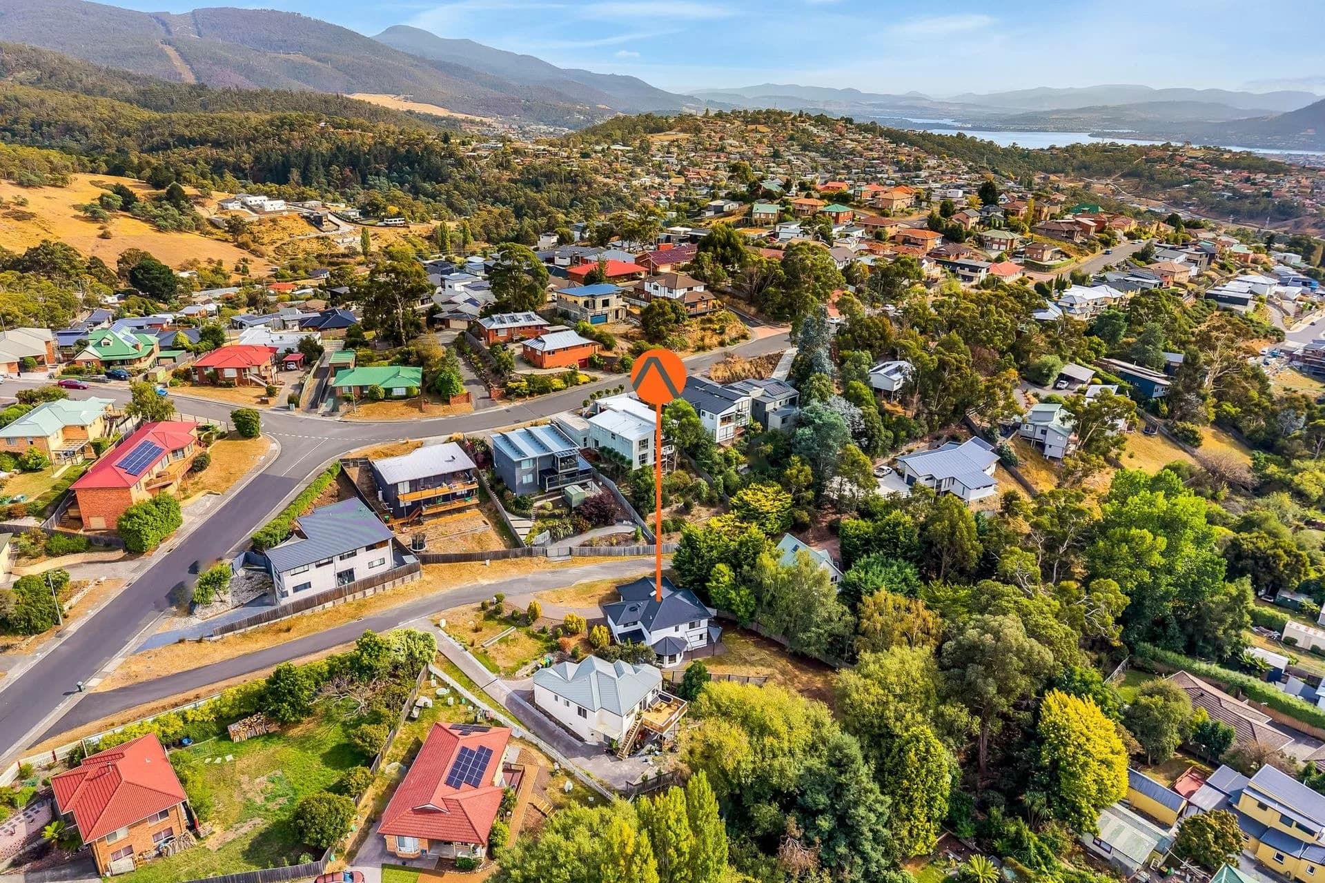 69 Ruth Drive, Lenah Valley - Thumbnail 2